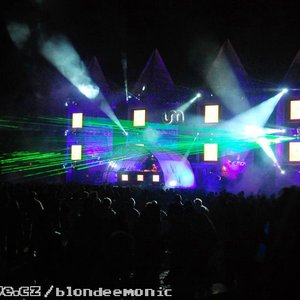 Simon And Shaker Vs Groove Garcia 的头像