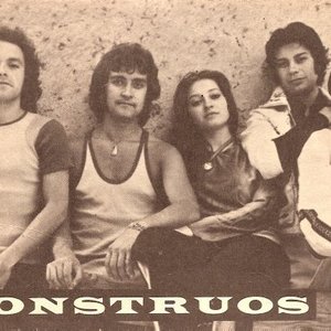 Image for 'Los Monstruos / Singles'