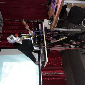 Dot Com Bubble 的头像