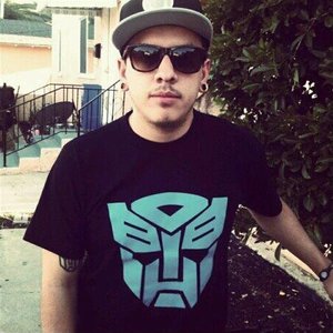 Tranzformer 的头像