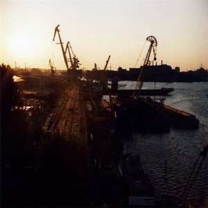 “Underwent EP”的封面