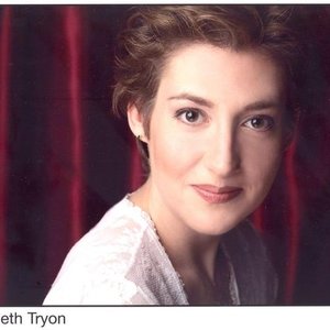 Elizabeth Tryon 的头像