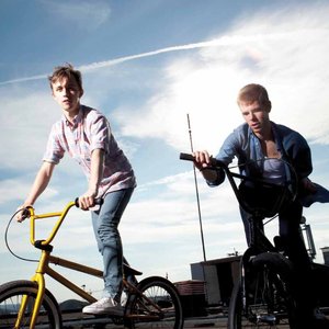 Lars Vaular & Sondre Lerche 的头像