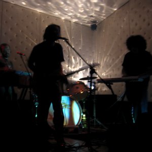 On and Off Superfast 的头像