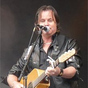 Bliar Douglas Feat. Bruce Guthro için avatar