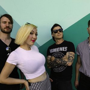 Doghouse Rose 的头像