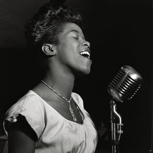 Аватар для Sarah Vaughan