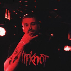 SIKDOPE 的头像