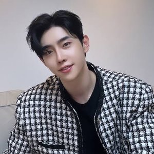Park Hyun Ho 的头像