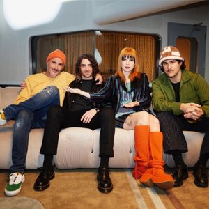 Paramore & Zane Lowe 的头像
