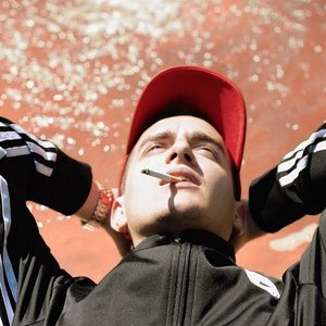 RecycledJ 的头像