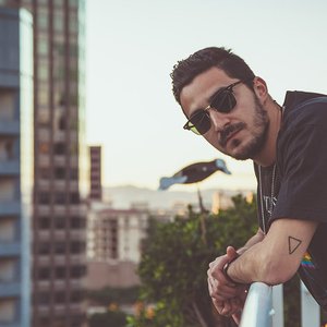 Clyde P 的头像