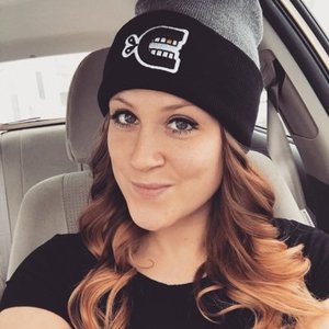 Mary Santora 的头像
