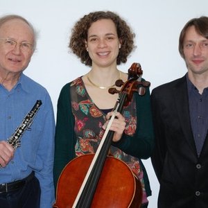 Avatar for Heinz Holliger, Anita Leuzinger, Anton Kernjak