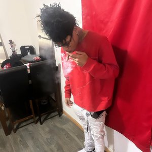 Zavy50 的头像