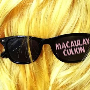 Macaulay Culkin - Single