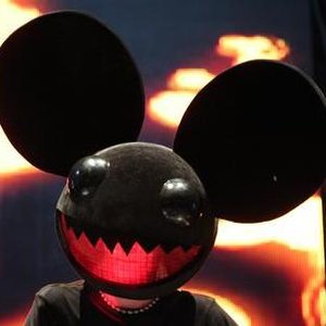 Bille Newton-Davis vs. Deadmau5 のアバター