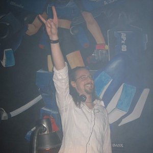 Dr Wally 的头像