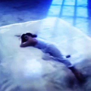 夢​の​狭​間​で​迷​っ​た