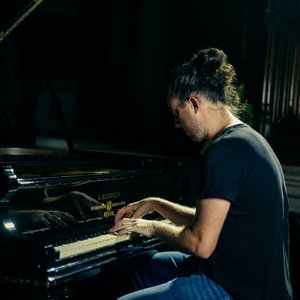 Avatar for William Thomson