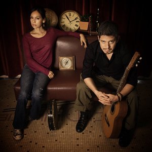 Rodrigo y Gabriela Profile Picture