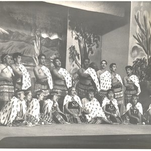 “Aotearoa Maori Chorale”的封面