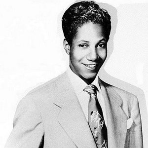 Larry Darnell 的头像