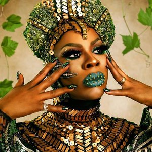Honey Davenport 的头像
