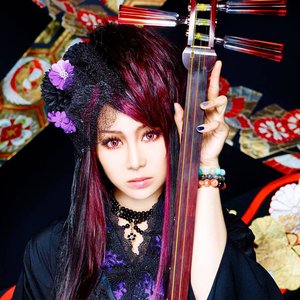 Изображение для '蜷川べに'