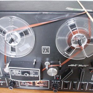 “Tape Loop Dub”的封面
