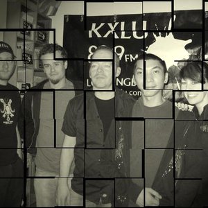 “Strange Rebel Frequency”的封面