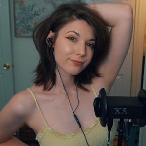 ASMR LillyVinnily için avatar