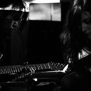 Noveller & Thisquietarmy için avatar