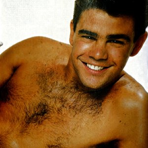 Eduardo Capetillo 的头像