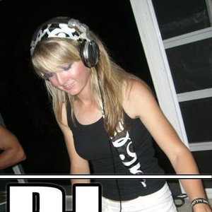 DJ AMA için avatar