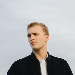 Ruairi Dx 的头像