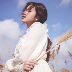 Изображение для 'SANA from TWICE'