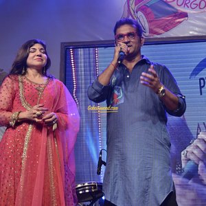 Abhijeet & Alka Yagnik için avatar