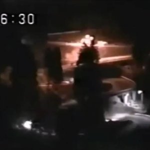 Desolate Broadcast ビジュアルナイト 的头像
