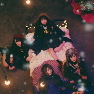 上村莉菜、尾関梨香、長沢菜々香、渡辺梨加 için avatar