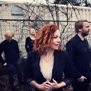 Anneke van Giersbergen, Árstíðir için avatar