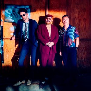 Purple Disco Machine & Chromeo 的头像