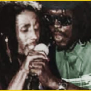 Bob Marley & Peter Tosh için avatar