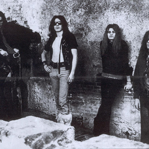 Il balletto di bronzo photo provided by Last.fm