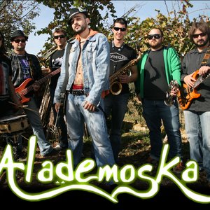 Alademoska 的头像