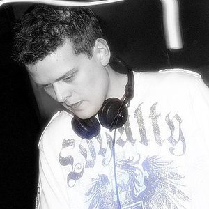 Phil Metcalfe 的头像