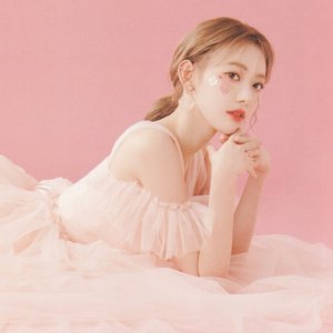 Zdjęcia dla '宮脇咲良'