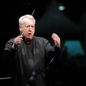 David Atherton & London Sinfonietta için avatar