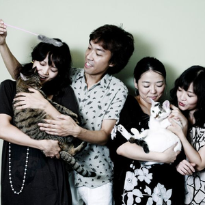 Sweater photo provided by Last.fm