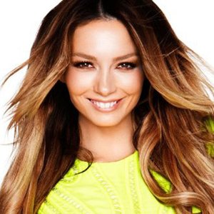 Ricki‐Lee Coulter 的头像